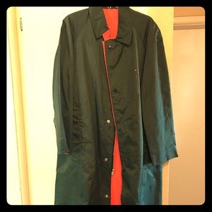Blauer rain coat.Reversable!